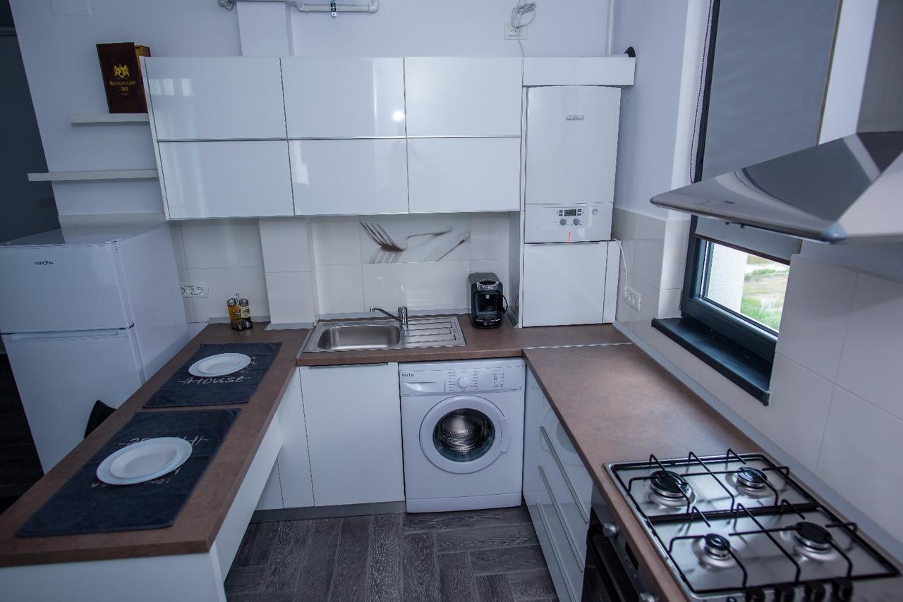 Constantinos Apartment Mamaia Nord Năvodari Buitenkant foto